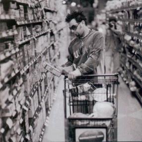 chrisgrocery.jpg