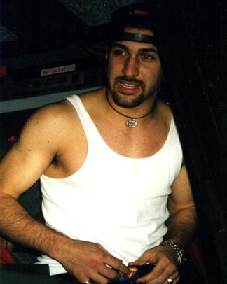 joeyintanktop.jpg